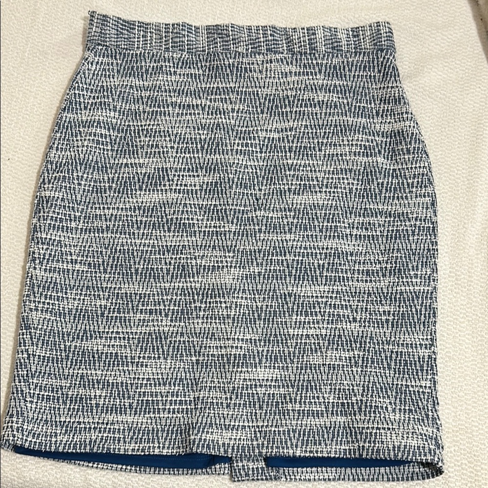 Banana Republic White and Blue Mini Pencil Skirt